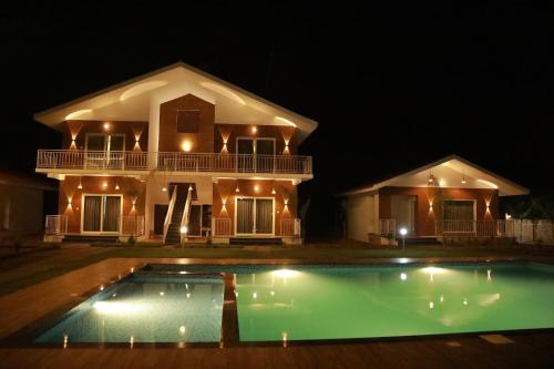 Coastal Republica,,4 star