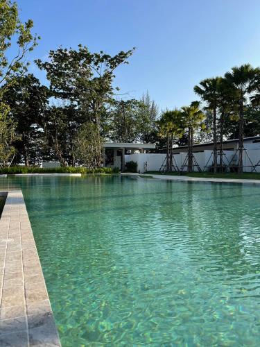 the season rayong