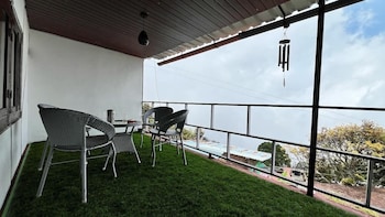 mount olympus lounge