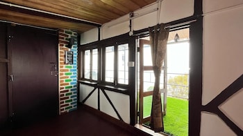 mount olympus lounge