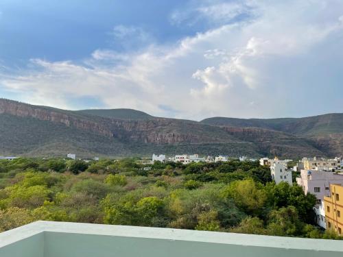 ssn home stays in tirupati near alipiri