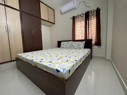 ssn home stays in tirupati near alipiri