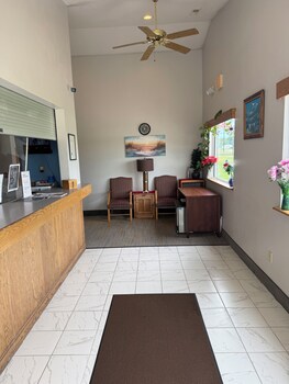 Country Haven Inn,,3 star
