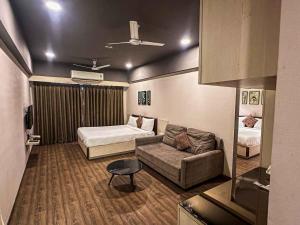 ambition studio apartment at weekend address