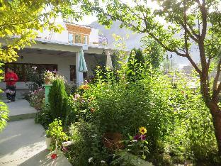 Ao Guest House,,2 star