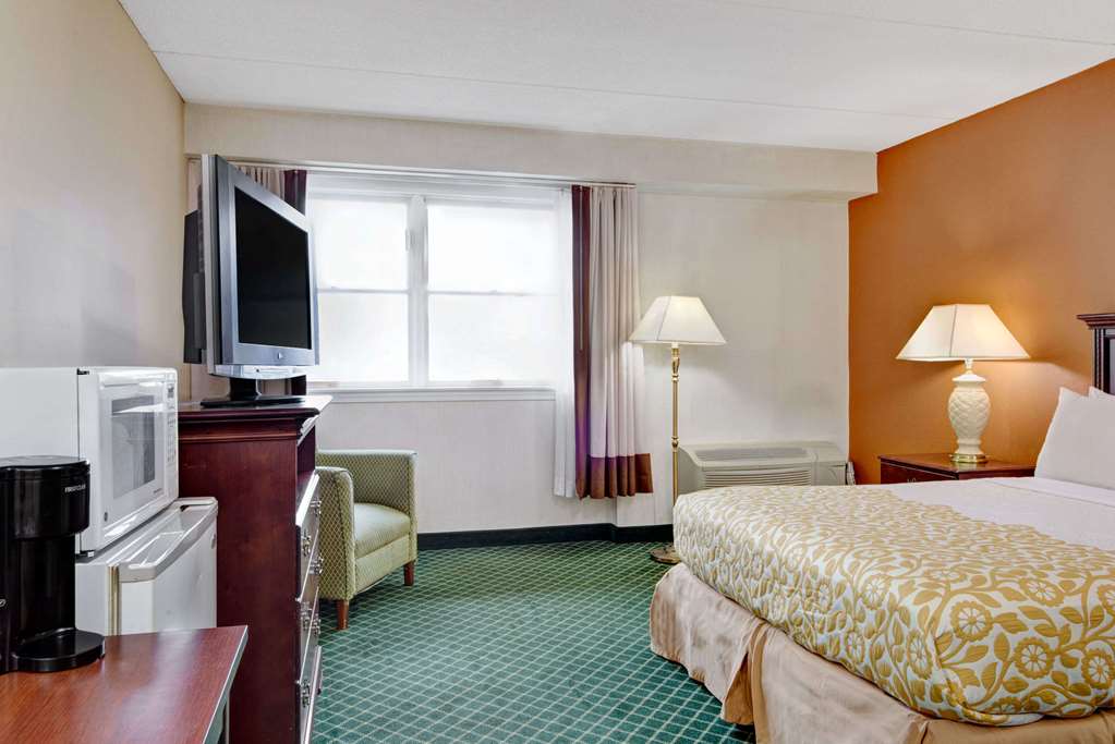 days hotel methuen ma conference center