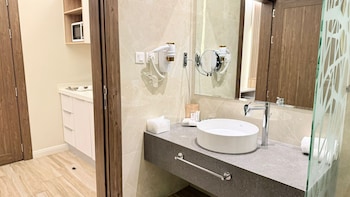 le reve hotel