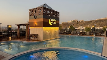 le reve hotel