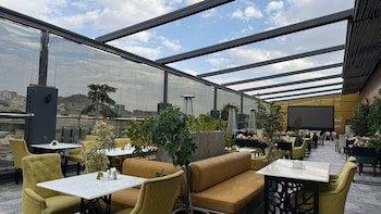 le reve hotel