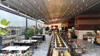 le reve hotel