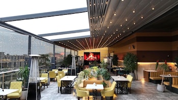 le reve hotel