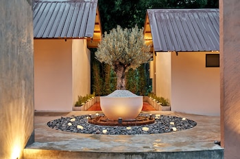 baan rai santisuk