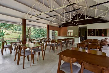 Baan Rai Santisuk,,3 star