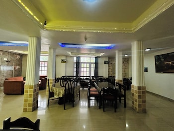 hotel eagle nest central heated