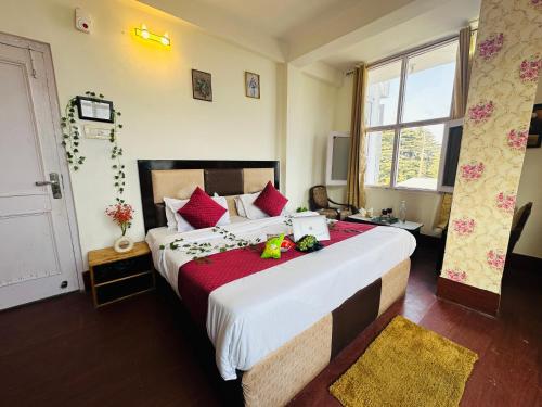 hotel eagle nest central heated