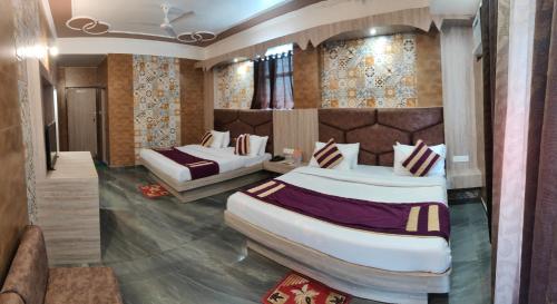 hotel sunshine