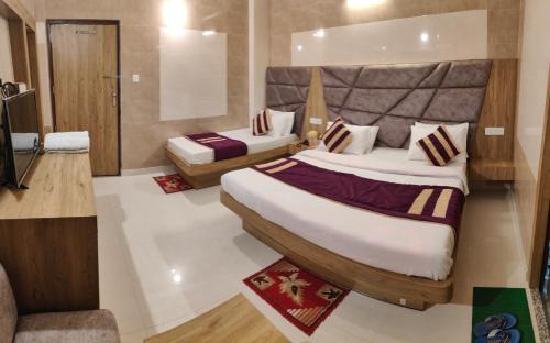 Hotel Sunshine,,2 star