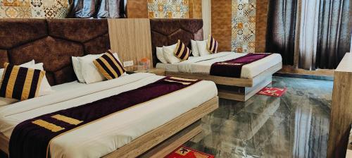 Hotel Sunshine,,2 star