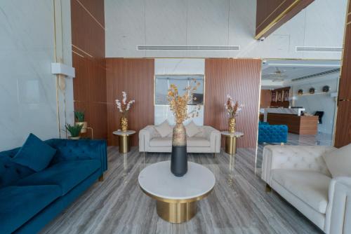 orient jewel for the serviced apartments