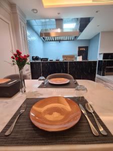 orient jewel for the serviced apartments