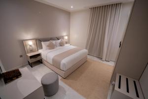 orient jewel for the serviced apartments