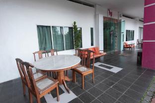 maleeq hotel meru ipoh