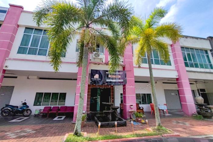 maleeq hotel meru ipoh