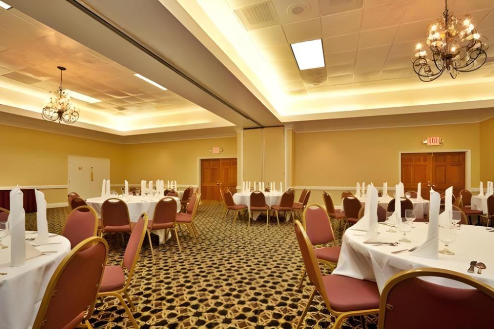 holiday inn lumberton by ihg