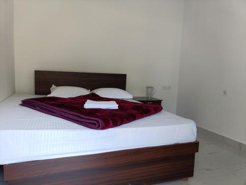 Hotel Pushpdeep,,2 star