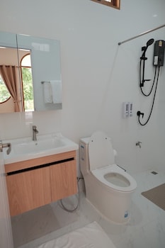 Wantanee Ville,,3 star