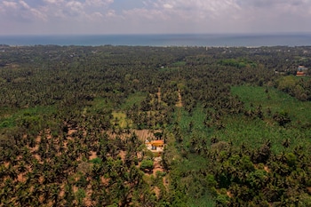 teak leaf gateway resort