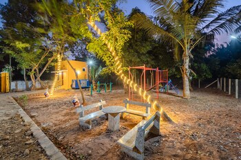 teak leaf gateway resort