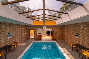 teak leaf gateway resort