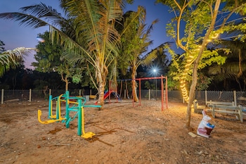 teak leaf gateway resort