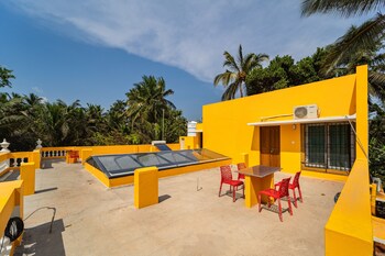 teak leaf gateway resort