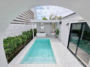 plubpla samut white villas