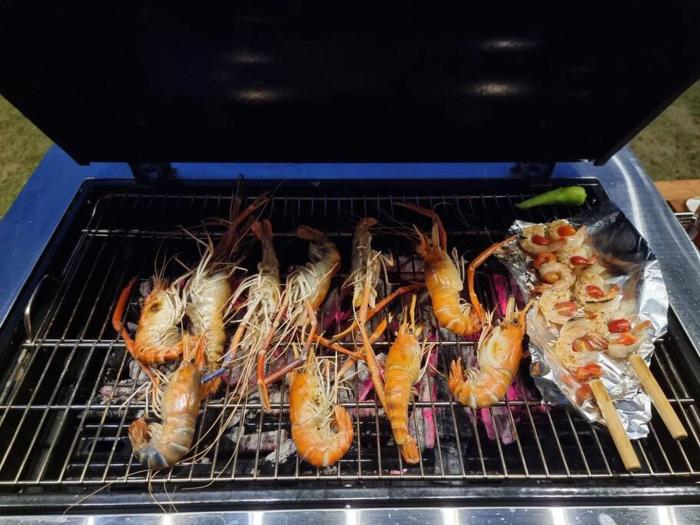 plubpla samut white villas