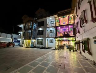 behtereen resort