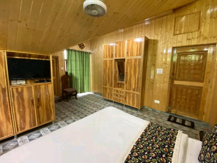 behtereen resort