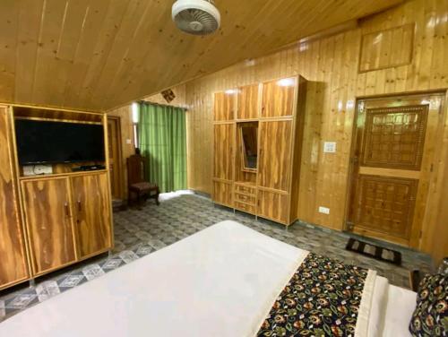 behtereen resort