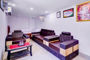 hotel om palace and banquet hall