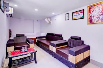 hotel om palace and banquet hall