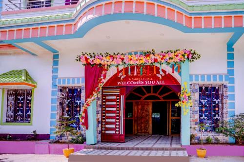 hotel om palace and banquet hall