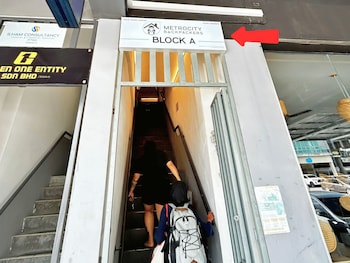 metrocity backpackers