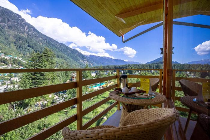 tripli hotels namaste manali