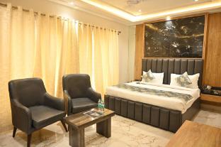 Hotel Picasso Rooms & Banquets,,3 star