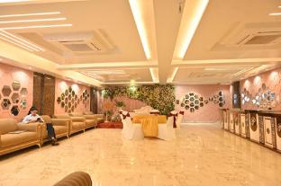 Hotel Picasso Rooms & Banquets,,3 star