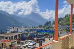 shivalik guest house by stayapart