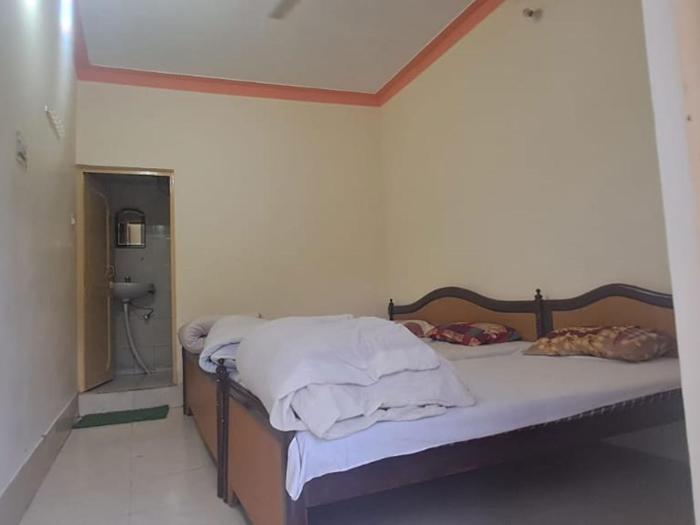 shivalik guest house by stayapart