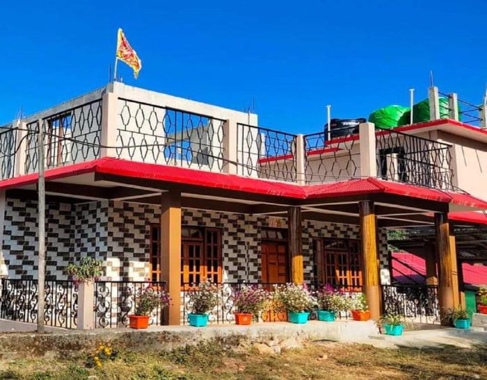 golden apple garden homestay by stayapart